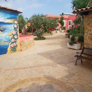https://villa-residence-delle-rose-lampedusa.sicilyhotelsitaly.net